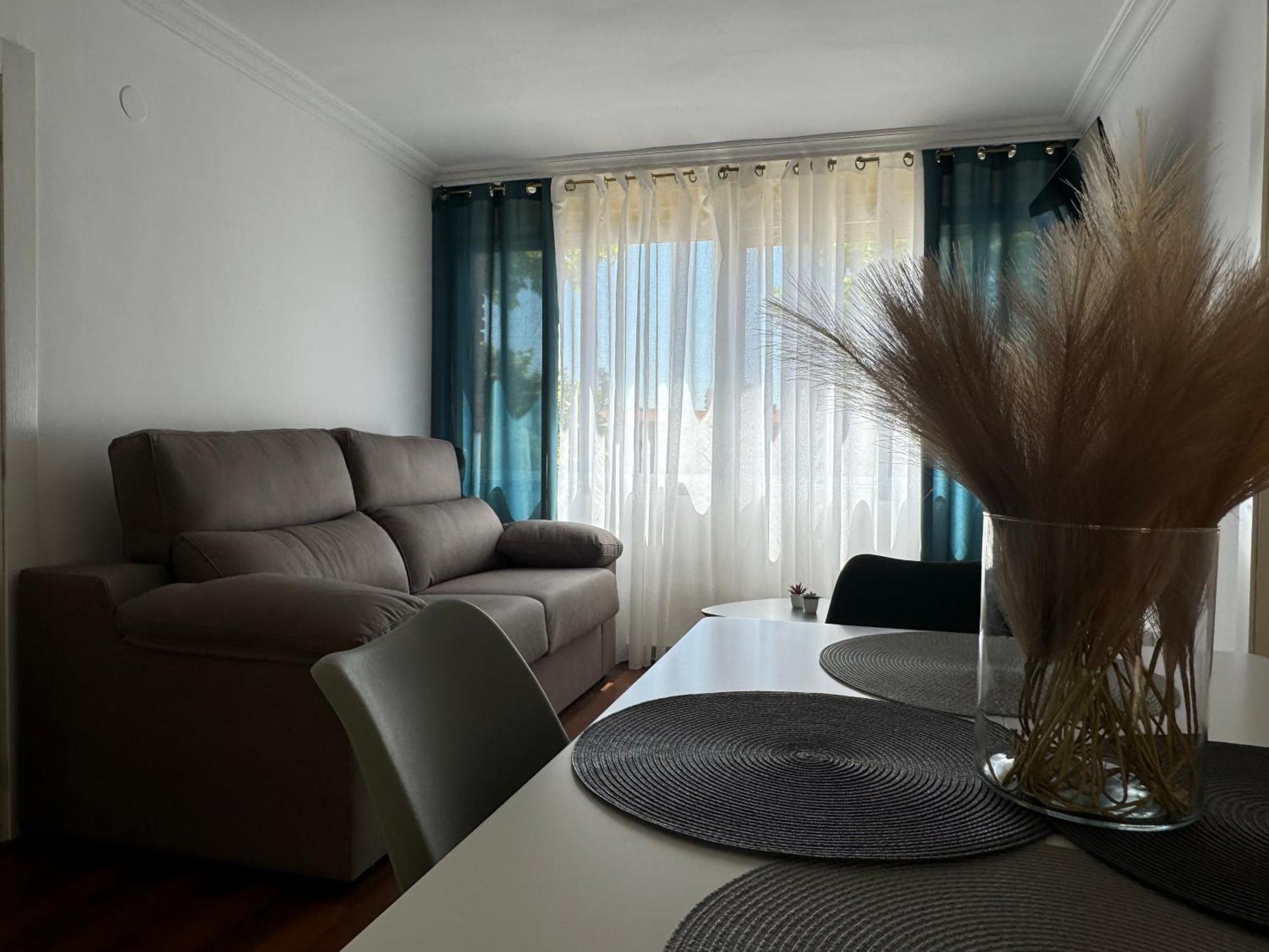 Apartamento Alarcon En Zona Av Espana - Hospital Albacete Luaran gambar