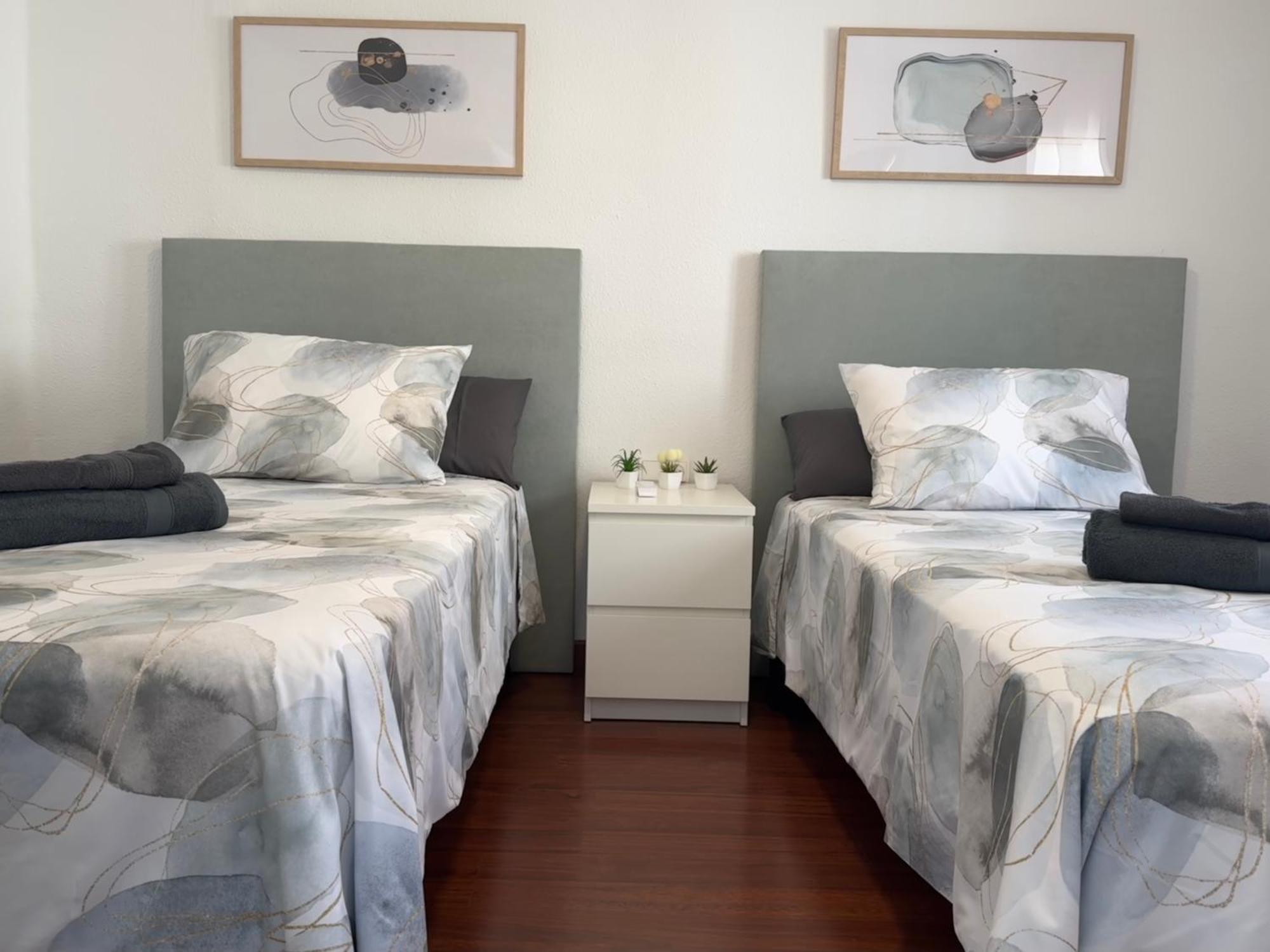 Apartamento Alarcon En Zona Av Espana - Hospital Albacete Luaran gambar