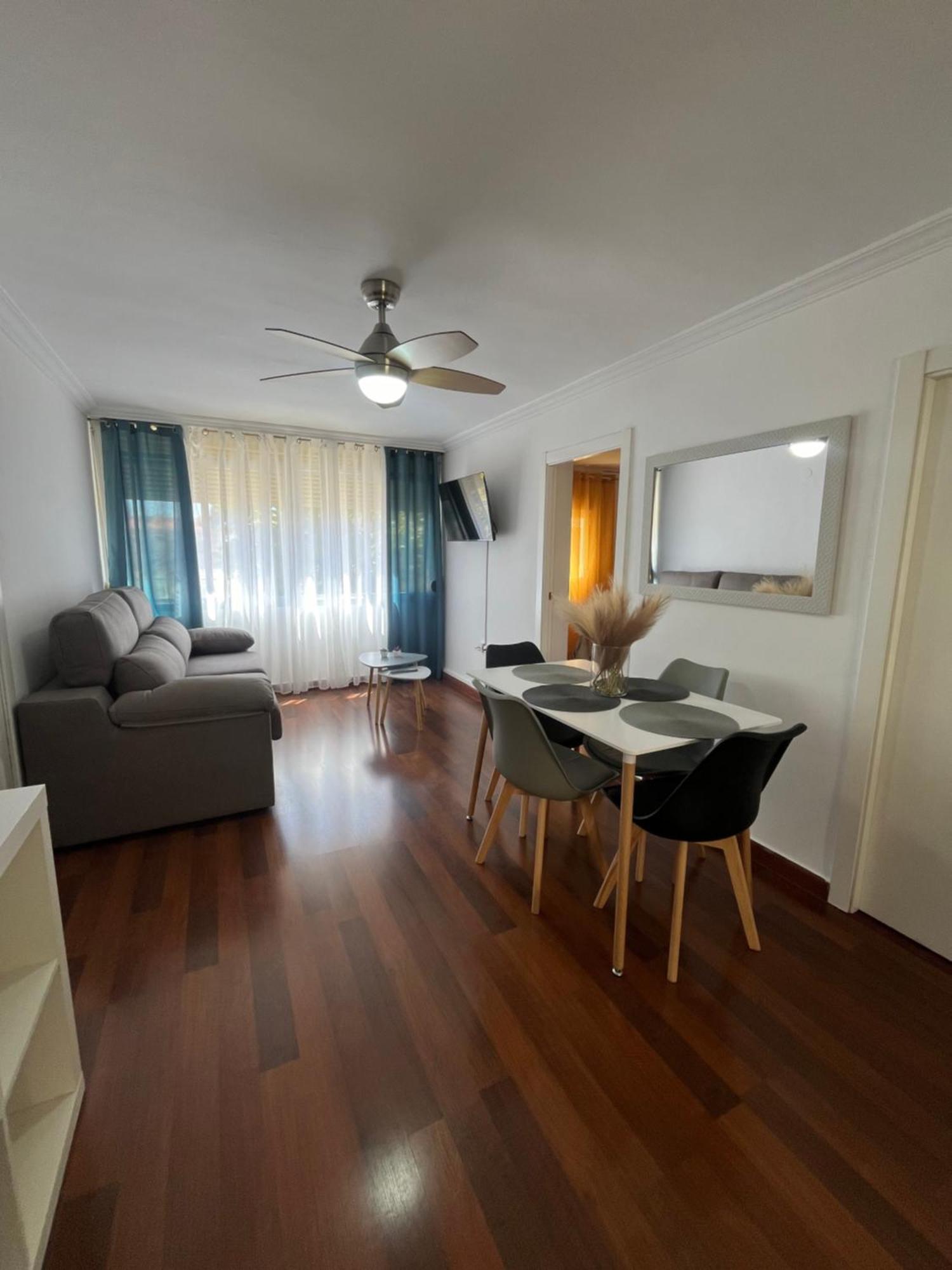 Apartamento Alarcon En Zona Av Espana - Hospital Albacete Luaran gambar