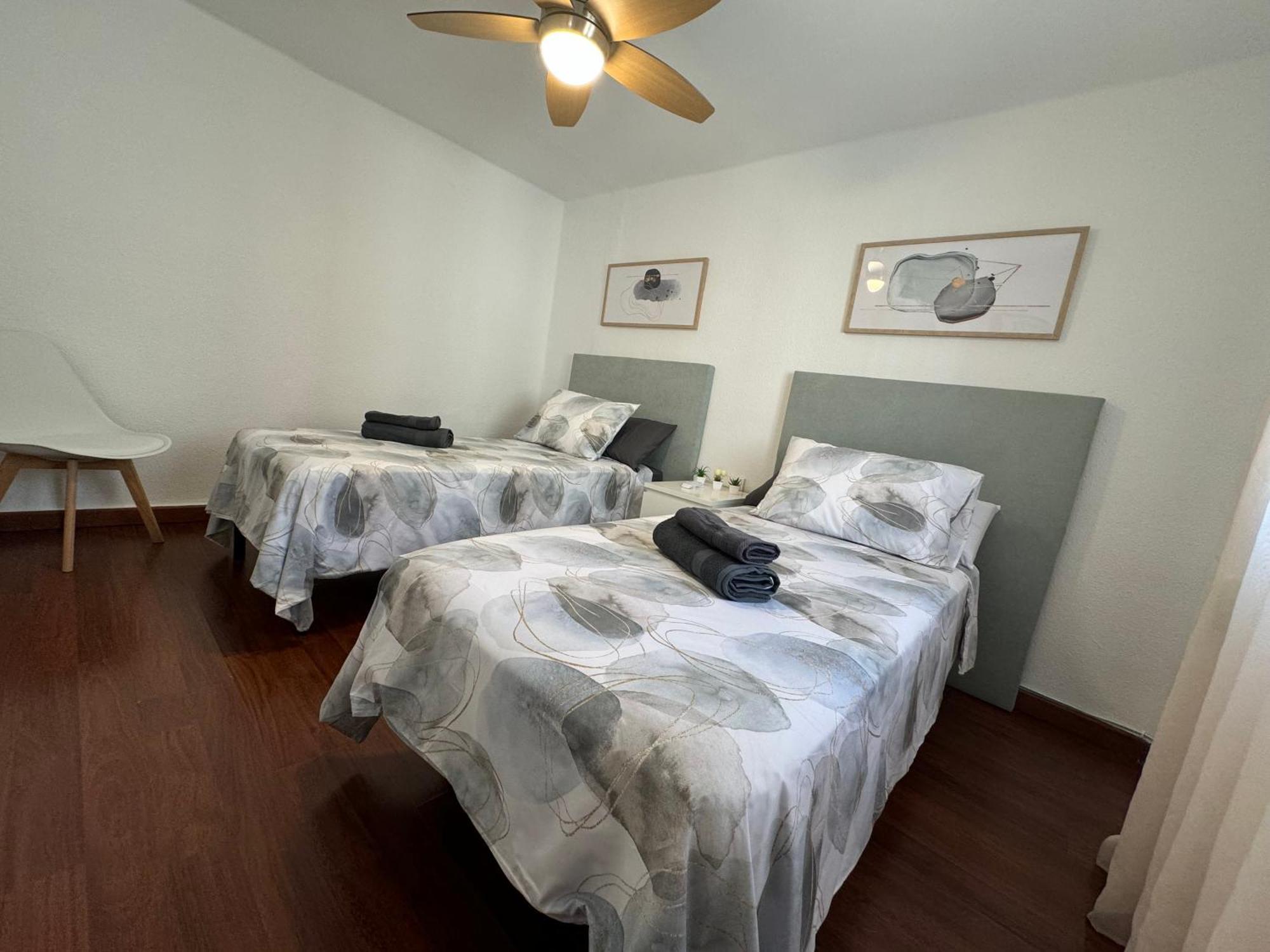 Apartamento Alarcon En Zona Av Espana - Hospital Albacete Luaran gambar