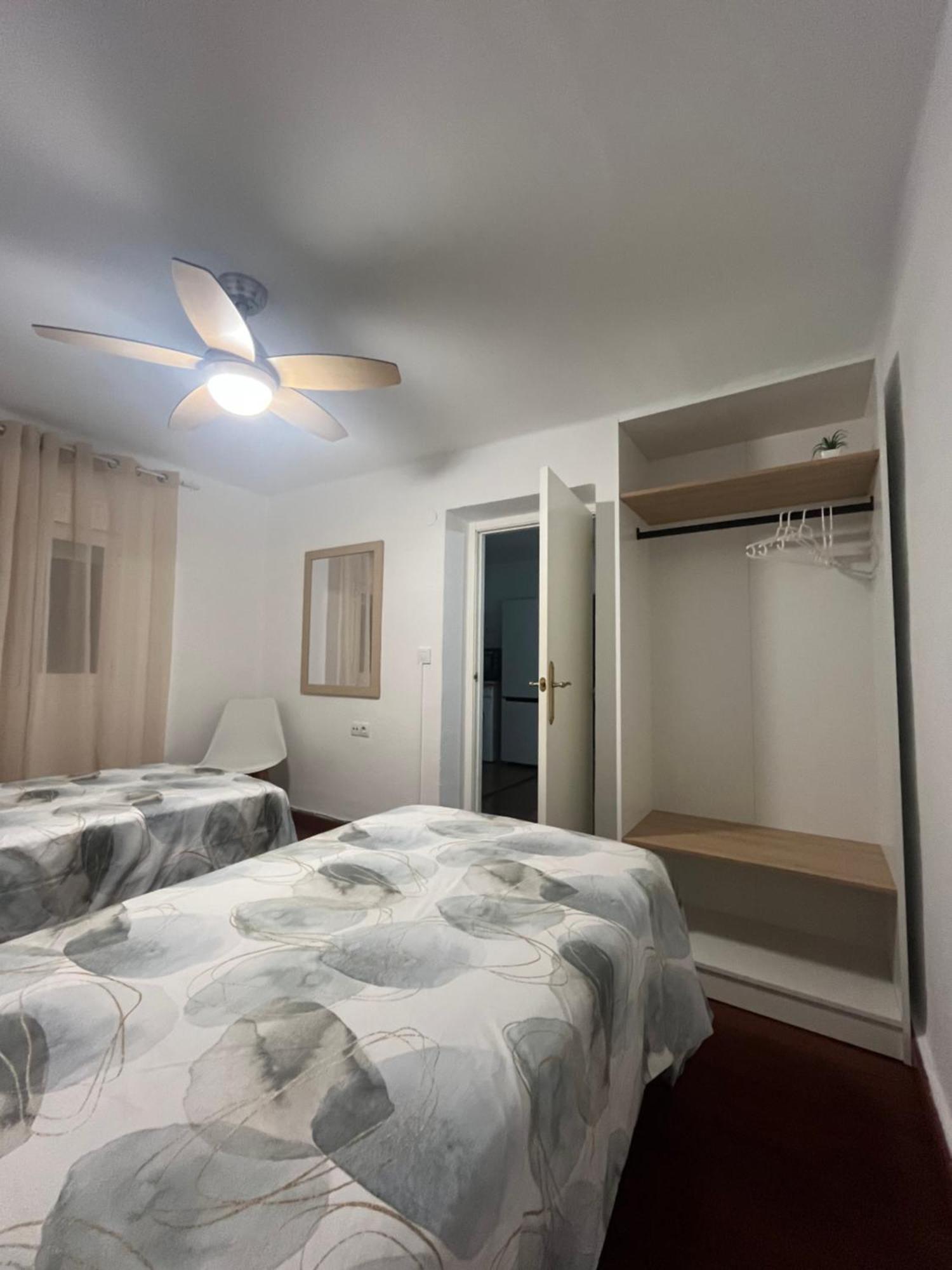 Apartamento Alarcon En Zona Av Espana - Hospital Albacete Luaran gambar